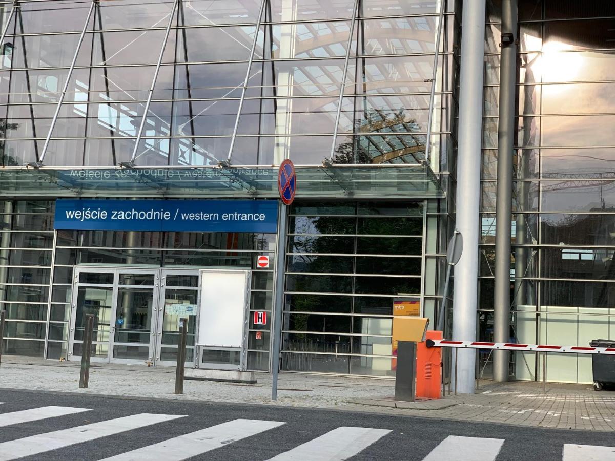 Vesna Rooms Mtp Poznań Eksteriør bilde